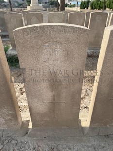 BAGHDAD (NORTH GATE) WAR CEMETERY - HUGHES, L